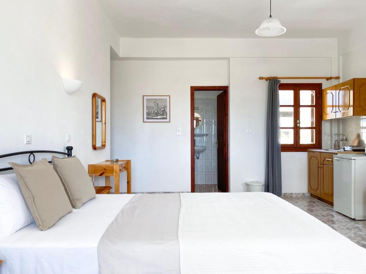 Almyra Villa Perissa  Exteriér fotografie