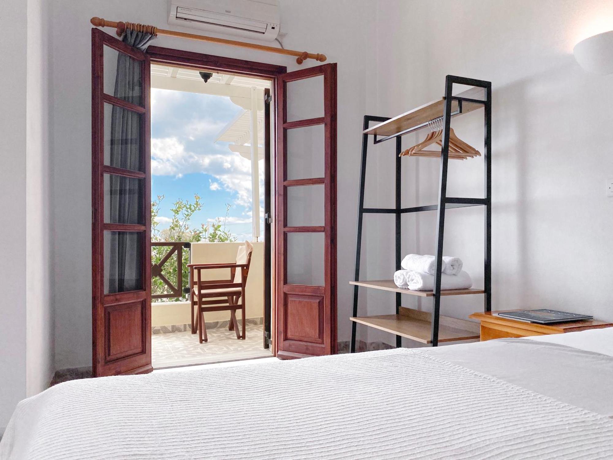 Almyra Villa Perissa  Pokoj fotografie